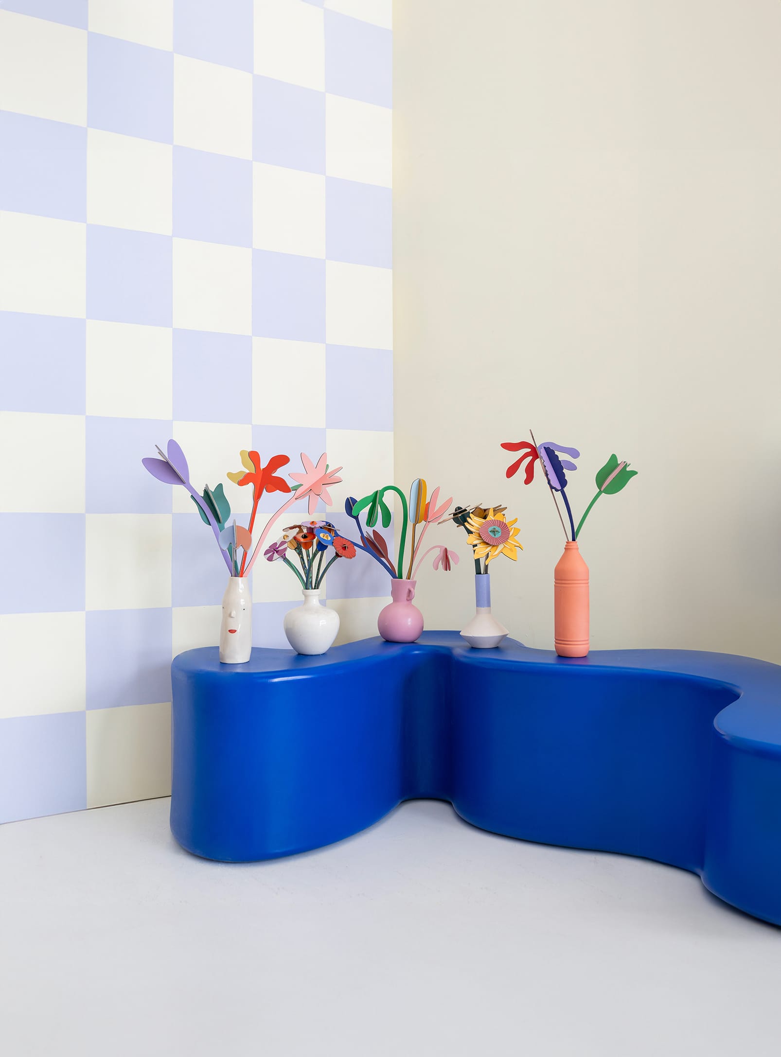 Klimt's Garden: Cardboard Decor - Studio Roof – Nüspace