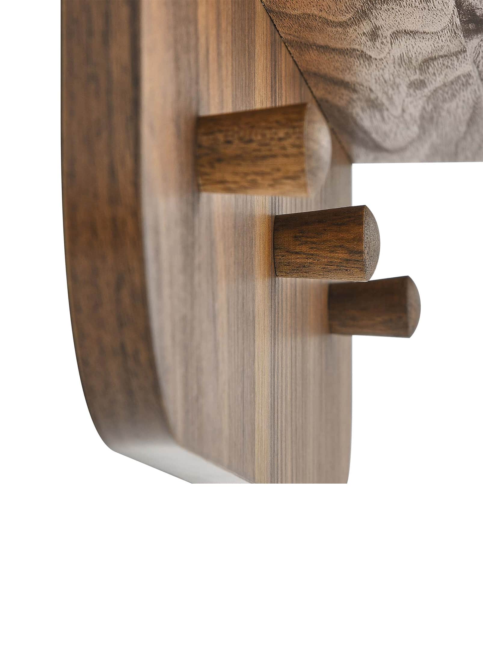 Lumina: Wooden mirror with shelf and hooks – Nüspace