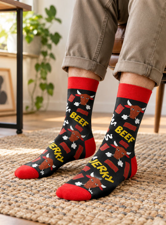 Bas Main and Local Beef Jerky : des chaussettes originales au motif bœuf séché pour un look plein d’humour.