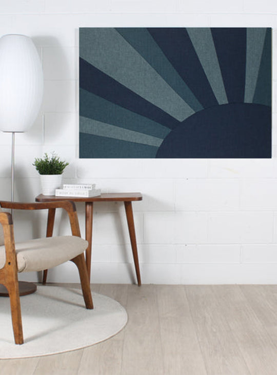 Toile murale Wake Up de Marie Dooley : énergie sereine et design contemporain.