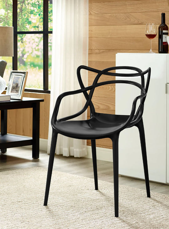 Chaise à dîner Nüspace Masters, design iconique inspiré des grands classiques. noir