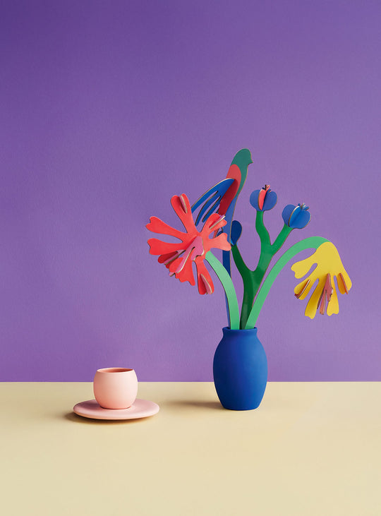 Bouquet 3D Matisse Paper Bloom de Studio Roof, hommage à l’art moderne.