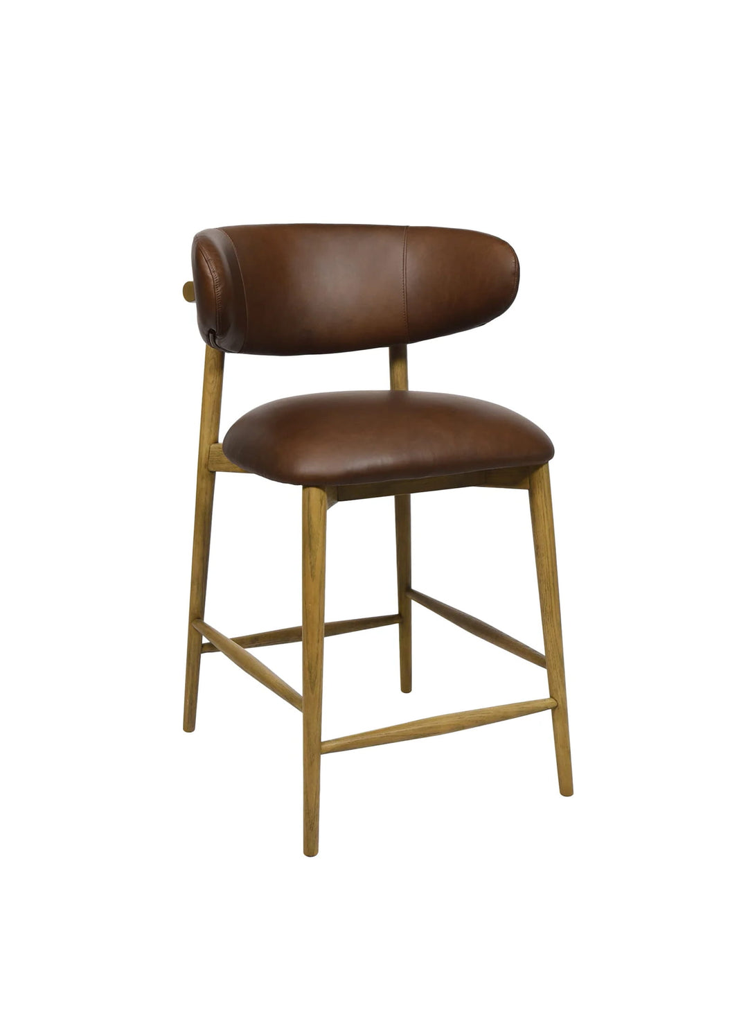 Optez pour le tabouret de comptoir Milo, polyvalent et chic au quotidien. mocha