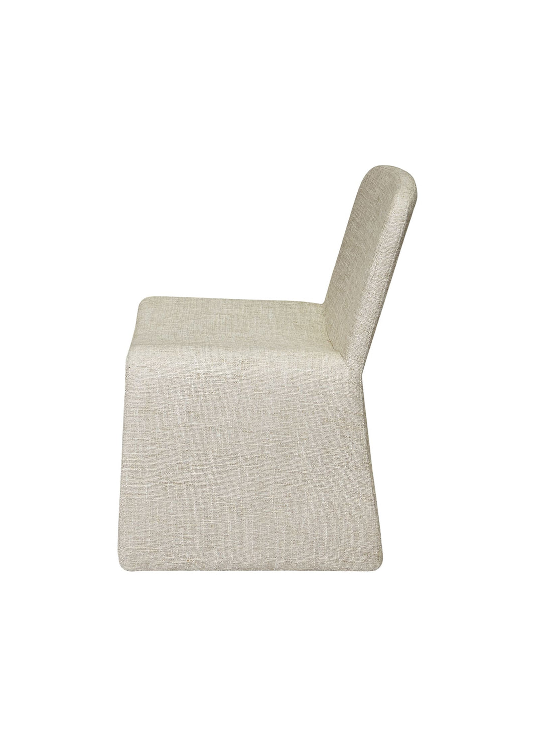 Le fauteuil d’appoint Ella de Moe's Home : confort moelleux et esthétique raffinée.