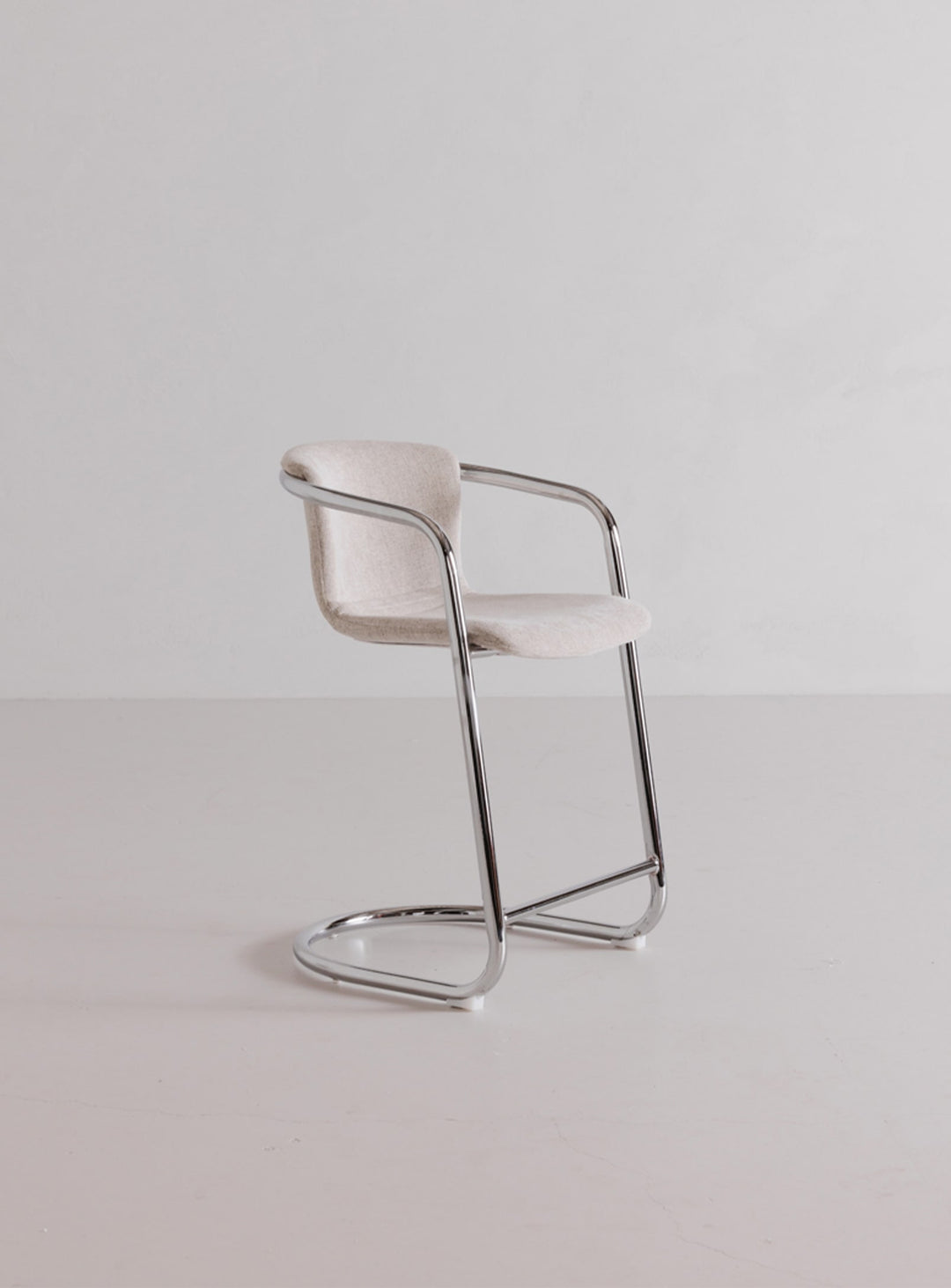 Freeman, tabouret moderne sans assemblage, prêt à l’emploi.