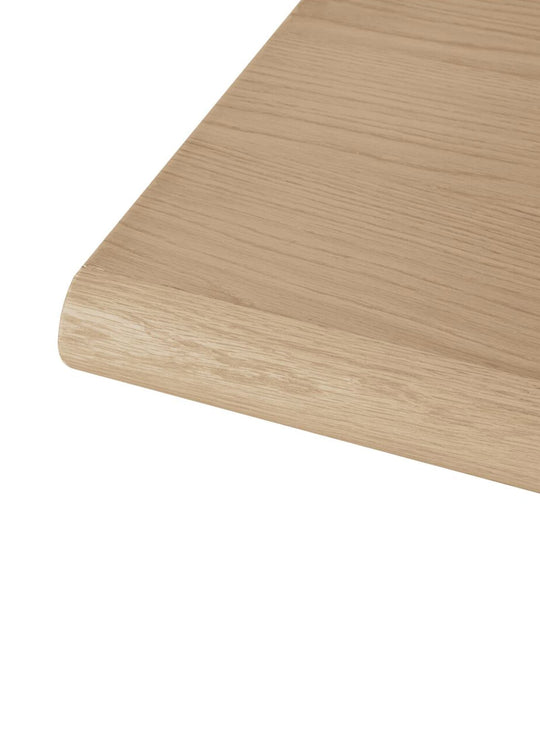 Table de salle à manger Madison de Moe’s Home : style moderne et chaleureux.