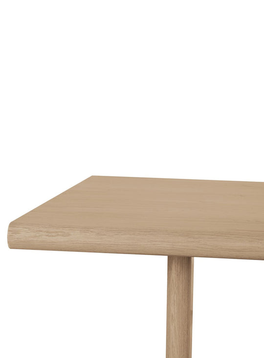 Moe’s Home Madison : table de salle à manger élégante pour six convives.