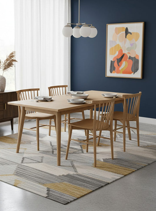 Moe’s Home Marley : chaise de salle à manger au style classique et moderne. Naturel.