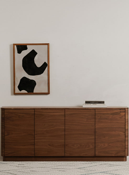 Buffet Round Off de Blu Dot, design minimaliste et bois naturel. noyer