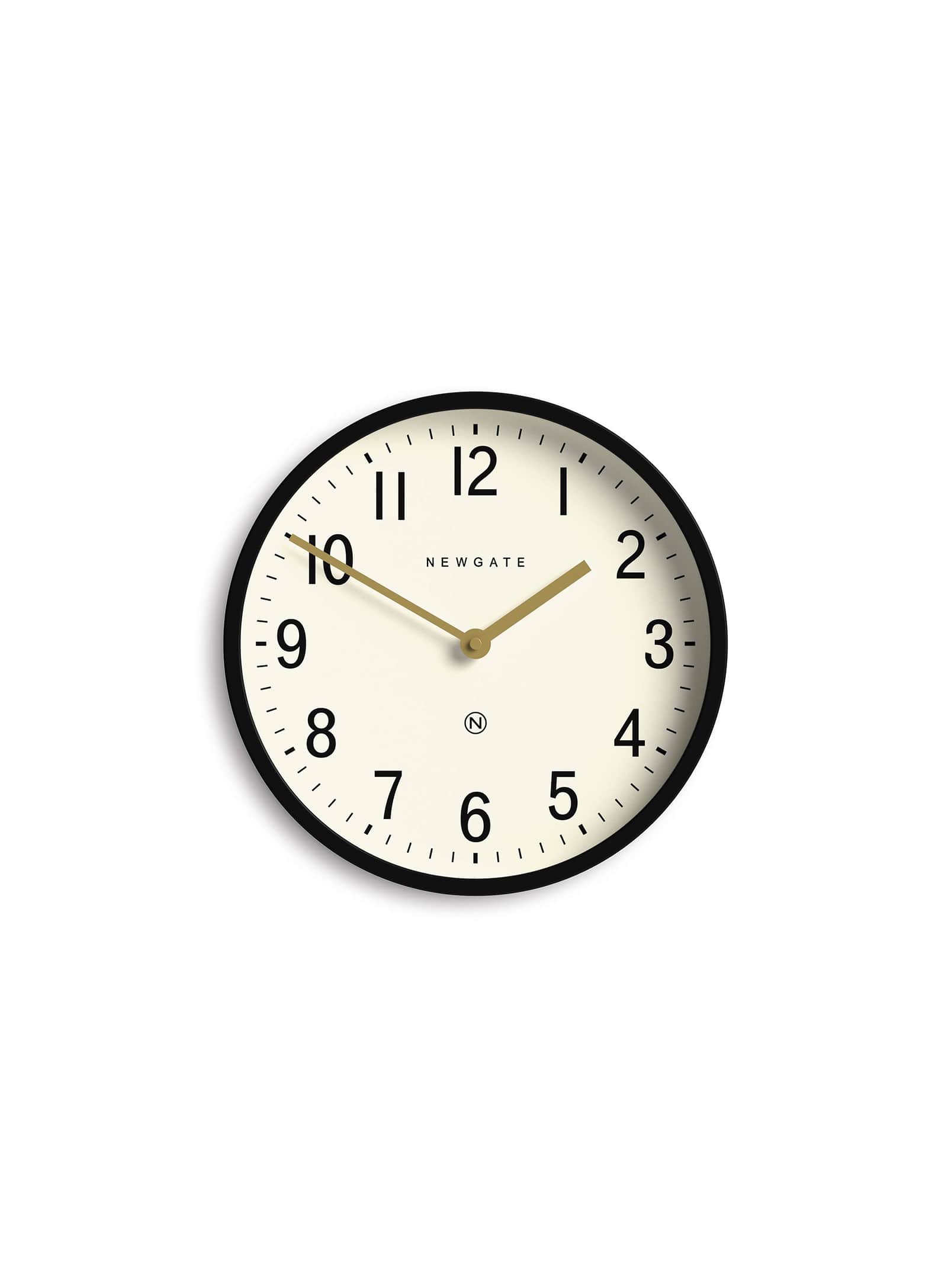 Mr Edwards, Wall Clocks by Newgate – Nüspace