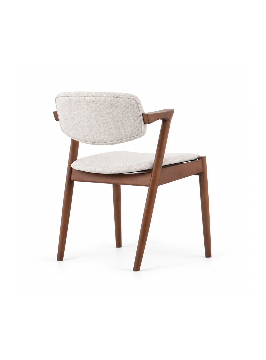 Chaise à dîner No. 42 : confort rembourré, structure en noyer massif et lignes intemporelles. beige