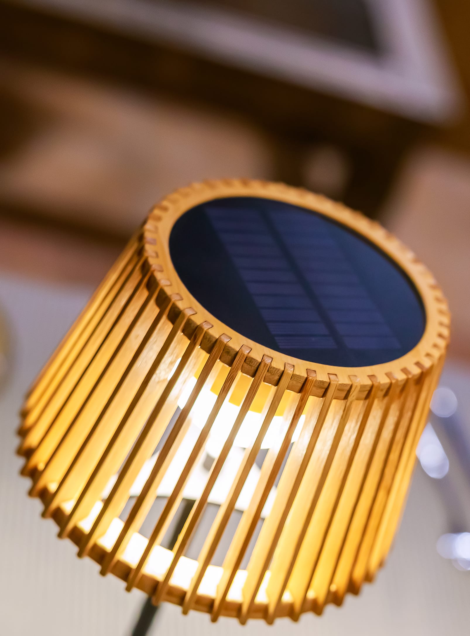 Okinawa: Solar Table Lamp - Newgarden – Nüspace