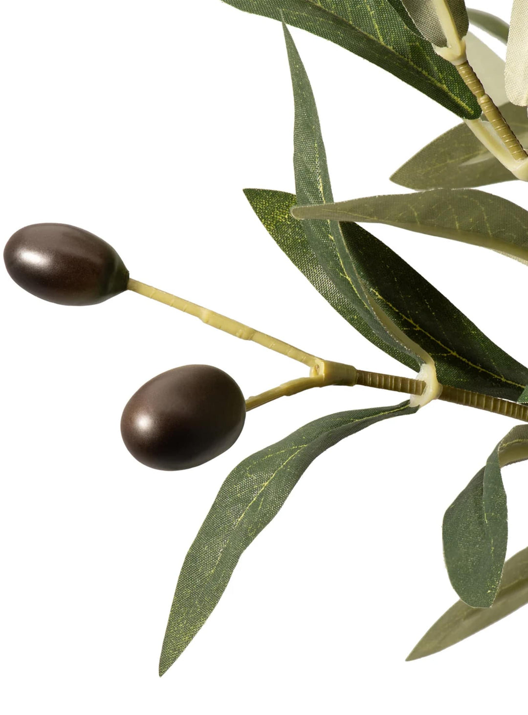 Optez pour la plante artificielle Olivier, beauté végétale sans arrosage.