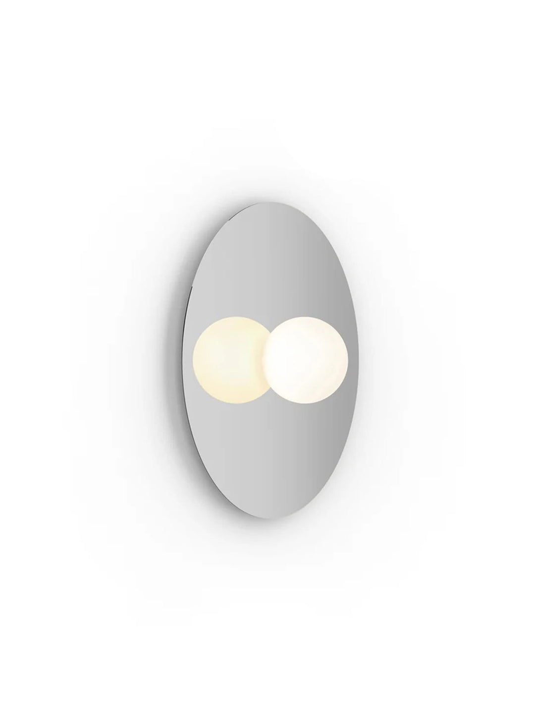Plafonnier Bola Disc Flush Pablo Designs, un luminaire LED polyvalent pour une lumière douce et personnalisable. chrome