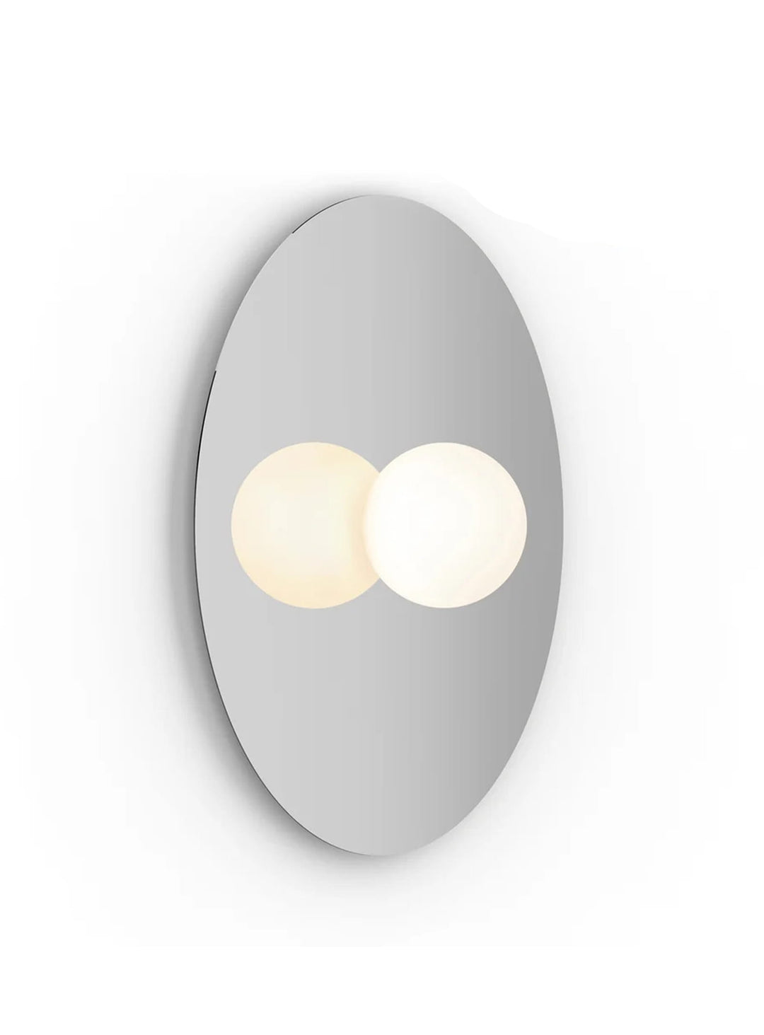 Applique Bola Disc Flush Pablo Designs, une solution design pour créer un éclairage confortable et décoratif. chrome