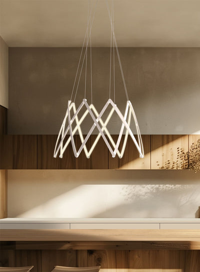 Lampe suspendue Stella de Pablo Designs : lumière sculpturale et modulable. Sable.