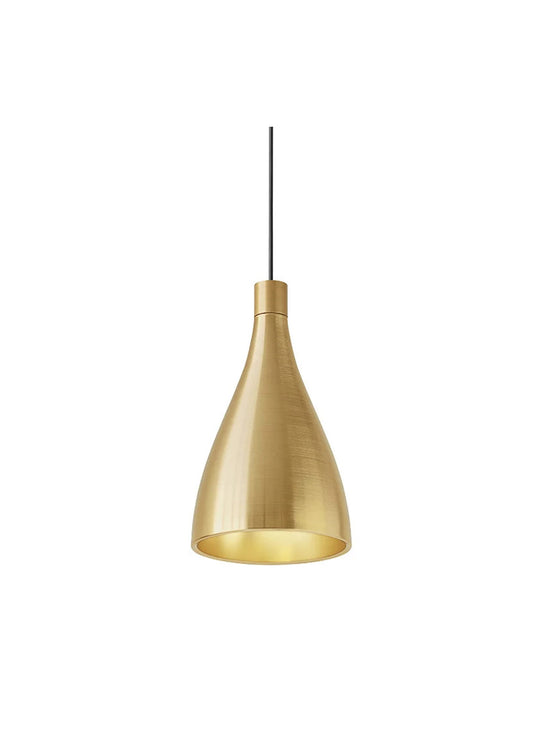 Découvrez la lampe suspendue Swell Narrow de Pablo Designs, un luminaire LED élégant et modulable. laiton