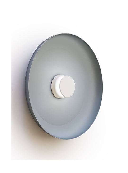 Applique murale Totem Pablo Designs : un luminaire graphique aux lignes épurées.