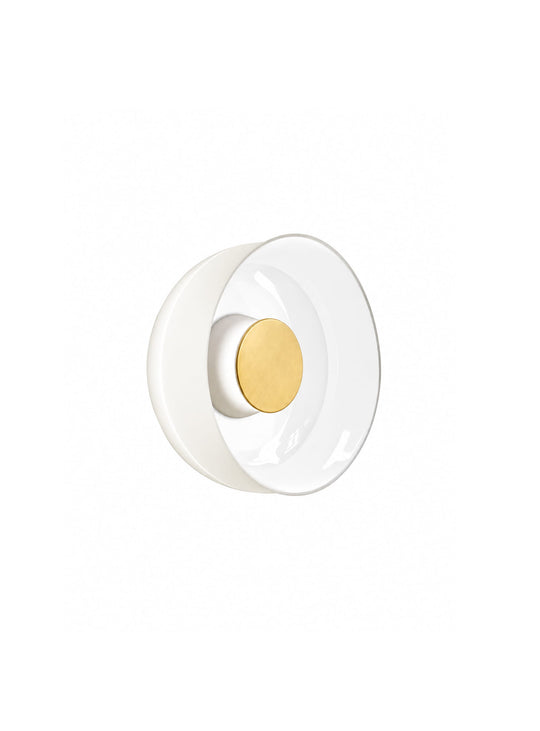 Applique murale Totem de Pablo Designs avec éclairage LED et verre soufflé pour une ambiance douce et raffinée. blanc laiton