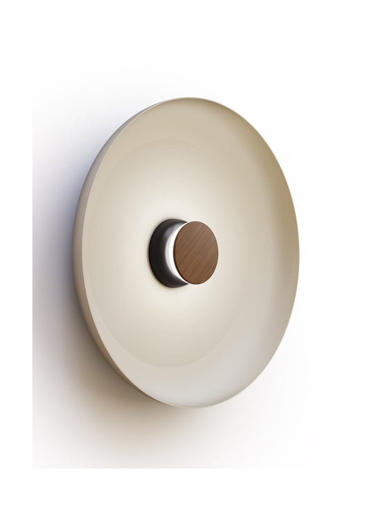 Applique murale Pablo Designs Totem, élégance minimaliste et finition blanc mat.