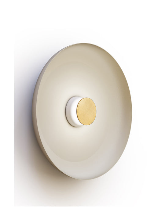 Applique murale Pablo Designs Totem, blanc mat et design mural graphique.