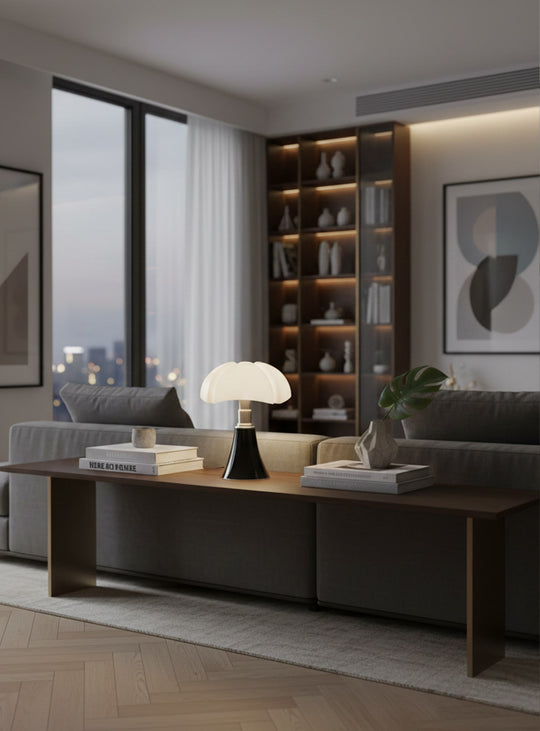 Lampe de table Pipistrello LED, design culte et technologie moderne. noir