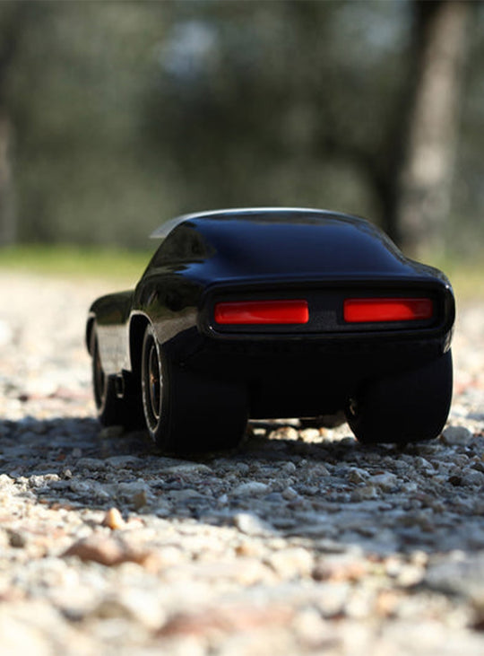 Voiture Leadbelly Playforever, hommage aux voitures musclées de Detroit. skeeter