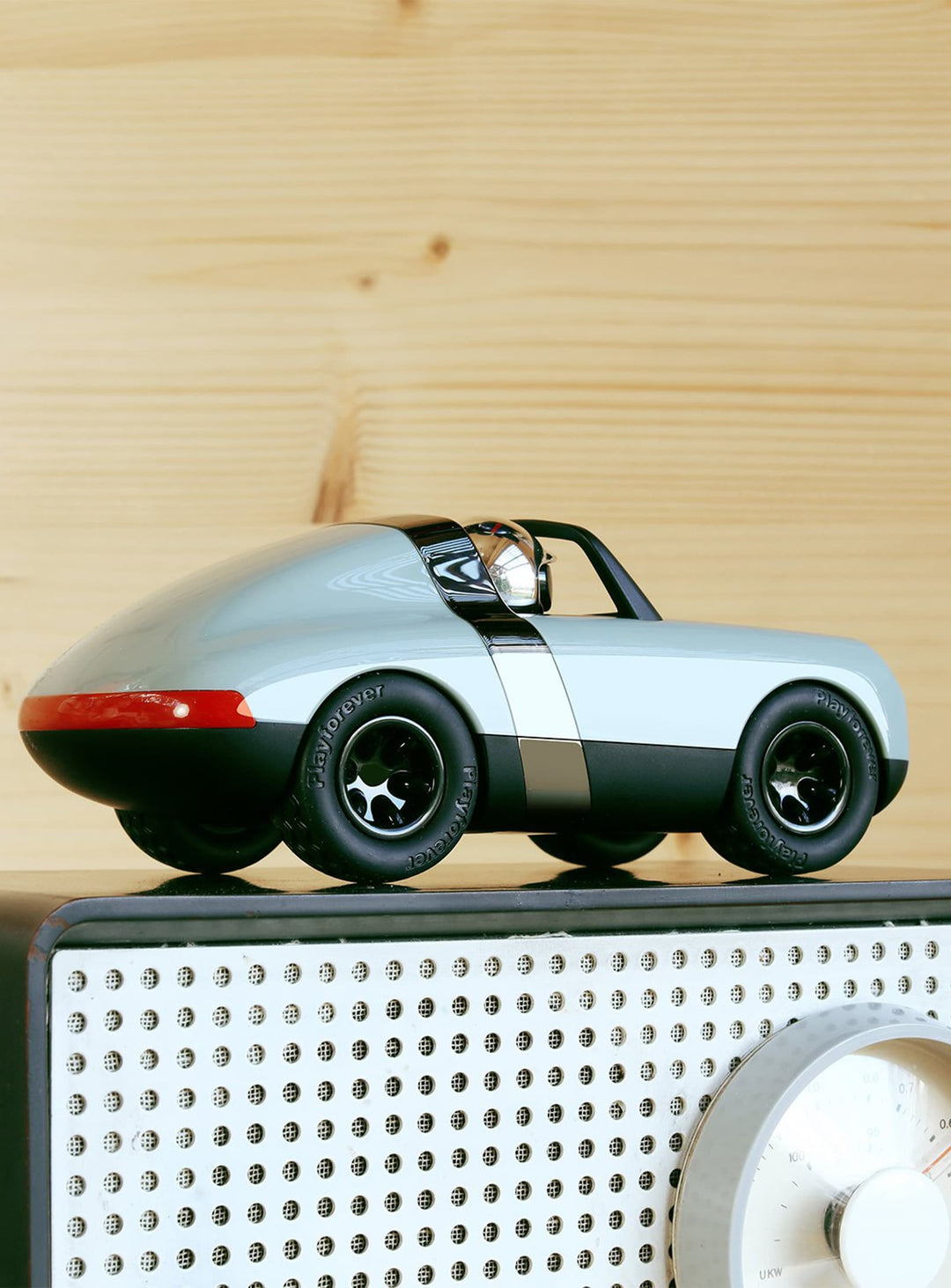 Voiture Luft Playforever : durabilité, style et inspiration Porsche. Slate.