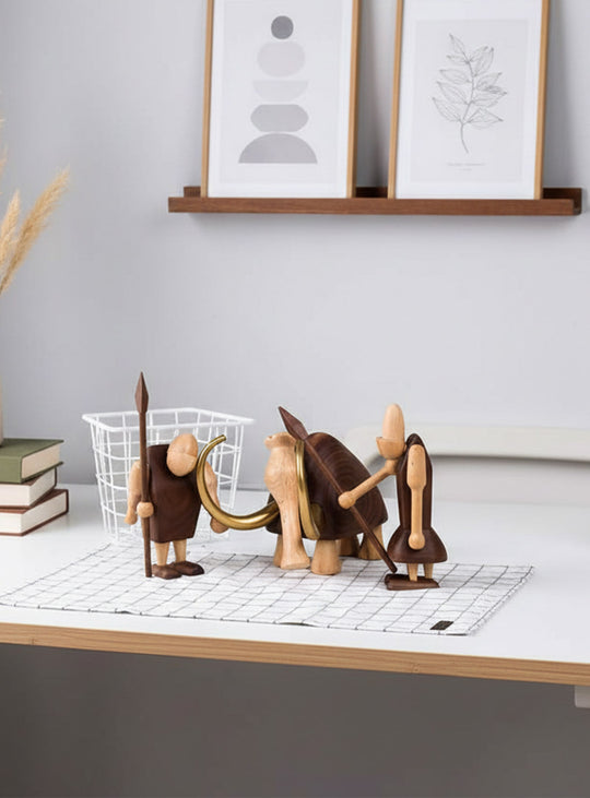 Décoration en bois préhistorique, entre histoire, nature et artisanat. mammouth