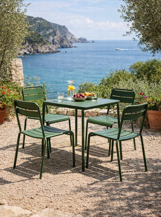 Table à dîner carrée Rosco table outdoor résistante toutes saisons. vert