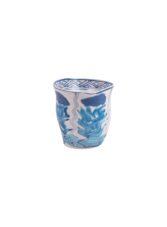 Tasse Classics on Acid Seletti x Diesel Living : tasse moderne, motif cobalt. sake flower