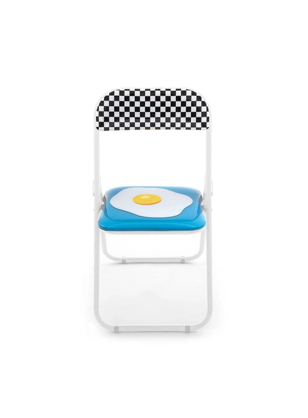 Chaise pliante Blow Egg de Seletti design pop avec motif œuf graphique.