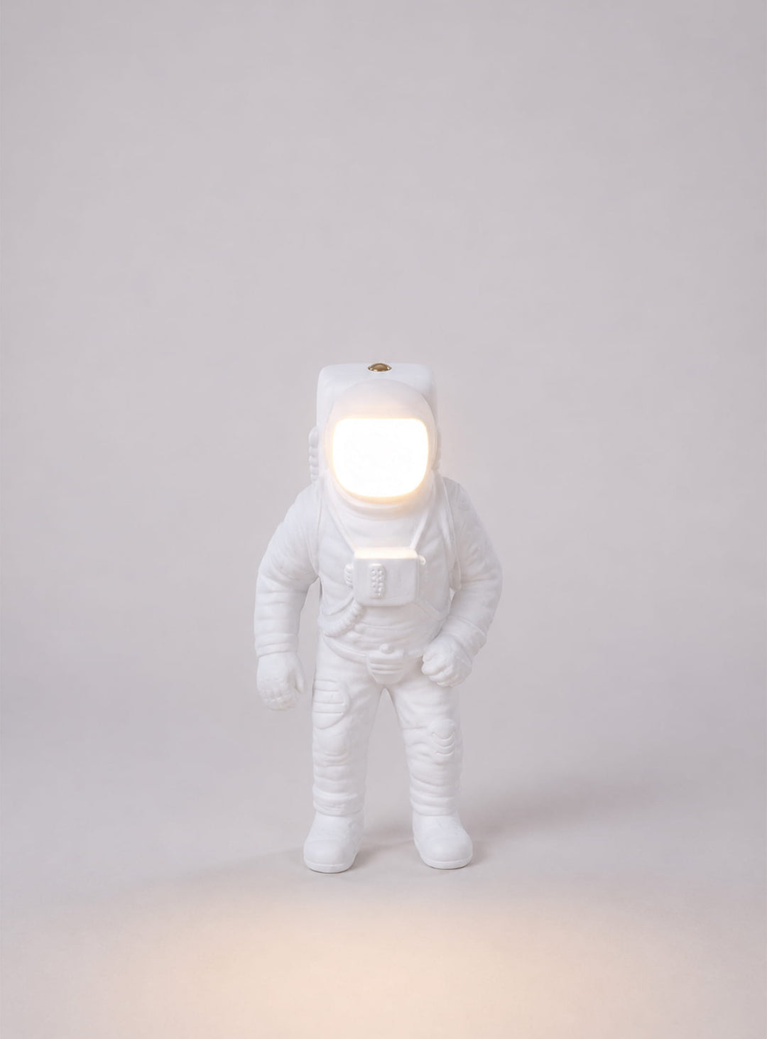 Lampe de table Flashing Starman Seletti : un luminaire design inspiré de l'univers spatial.