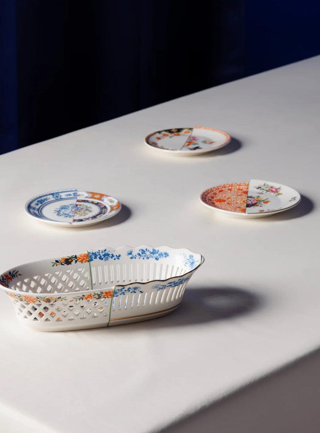 Assiette à pain Hybrid de Seletti, design original pour une table raffinée.