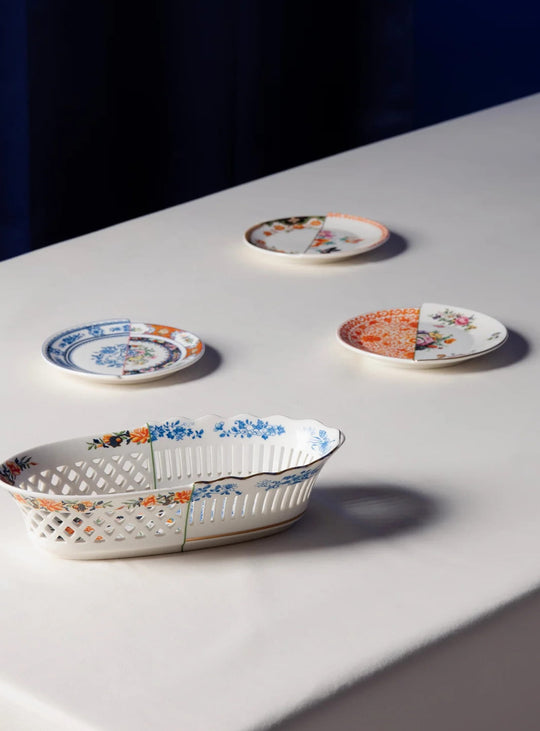 Assiette à pain Hybrid de Seletti, design original pour une table raffinée.