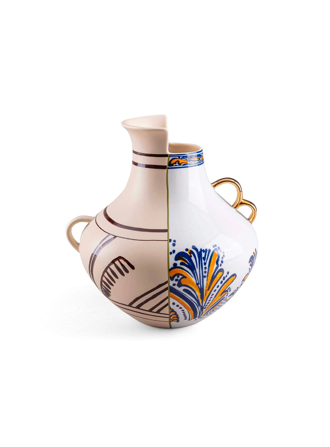 Vase Hybrid Nazca de Seletti, porcelaine et motifs artistiques hybrides.