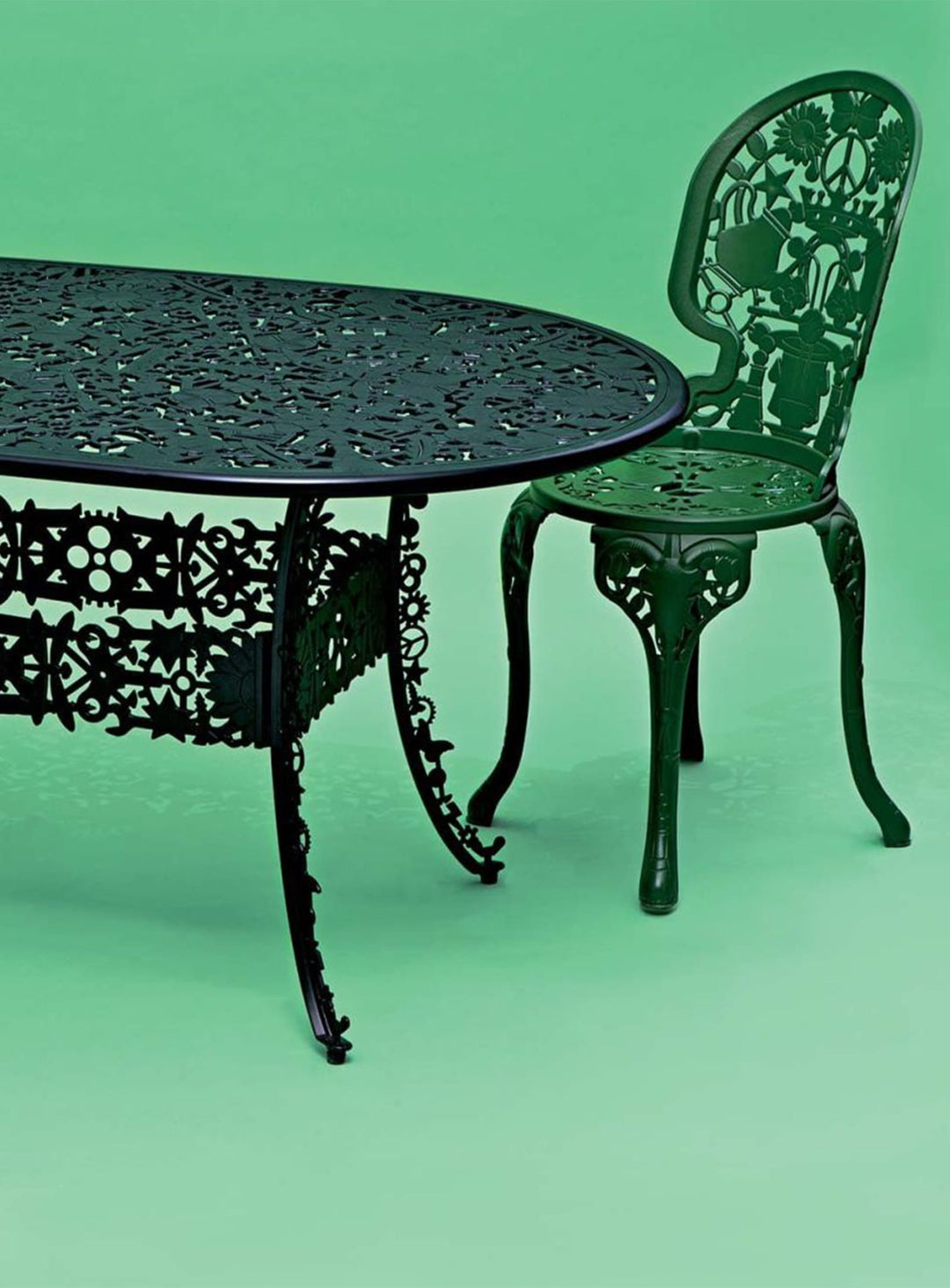 Chaise Industry Seletti : chaise design extérieur, objet d’art en aluminium sculptural. noir