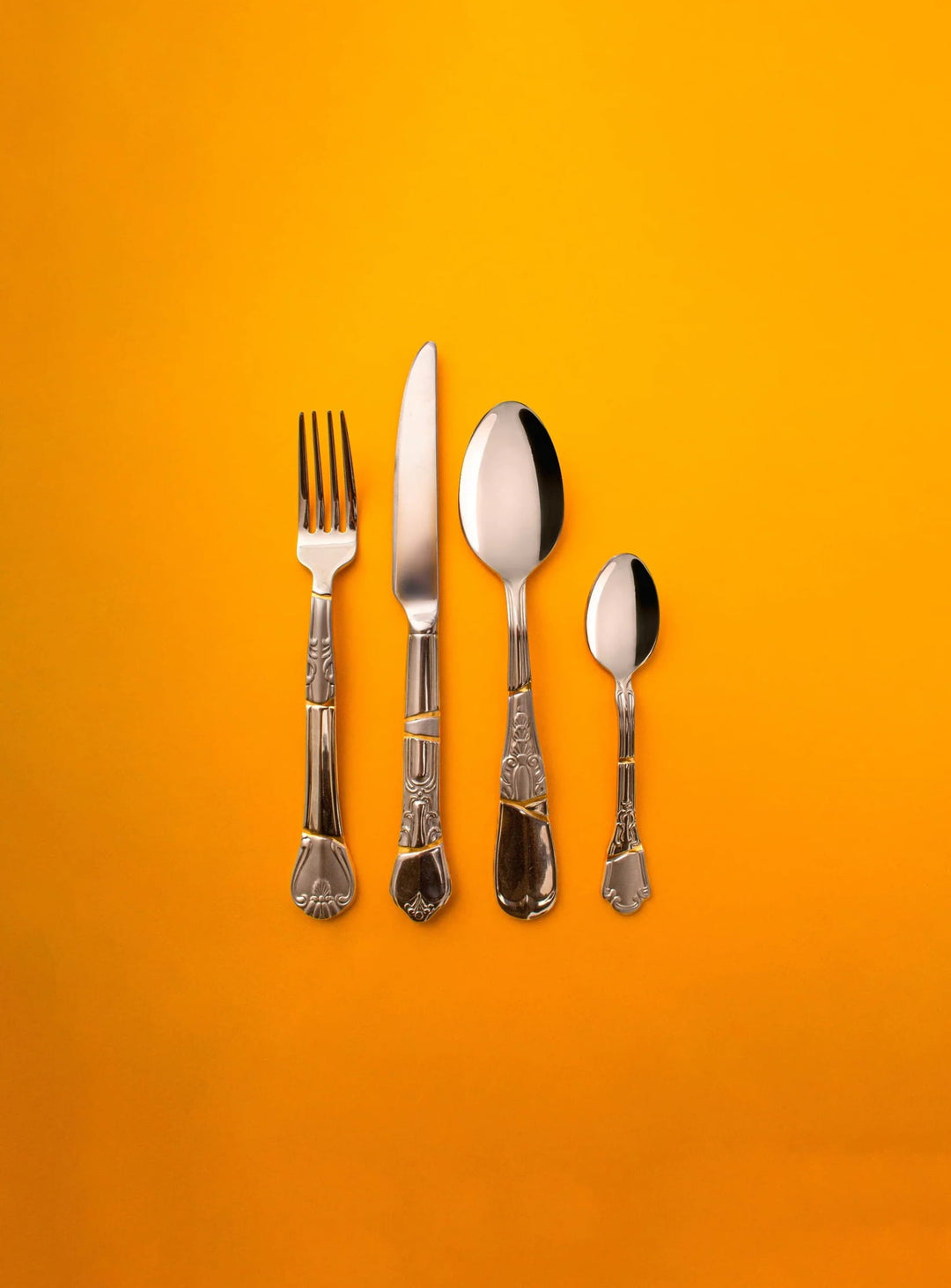 Couverts Kintsugi Seletti : une création design signée Marcantonio pour Seletti.