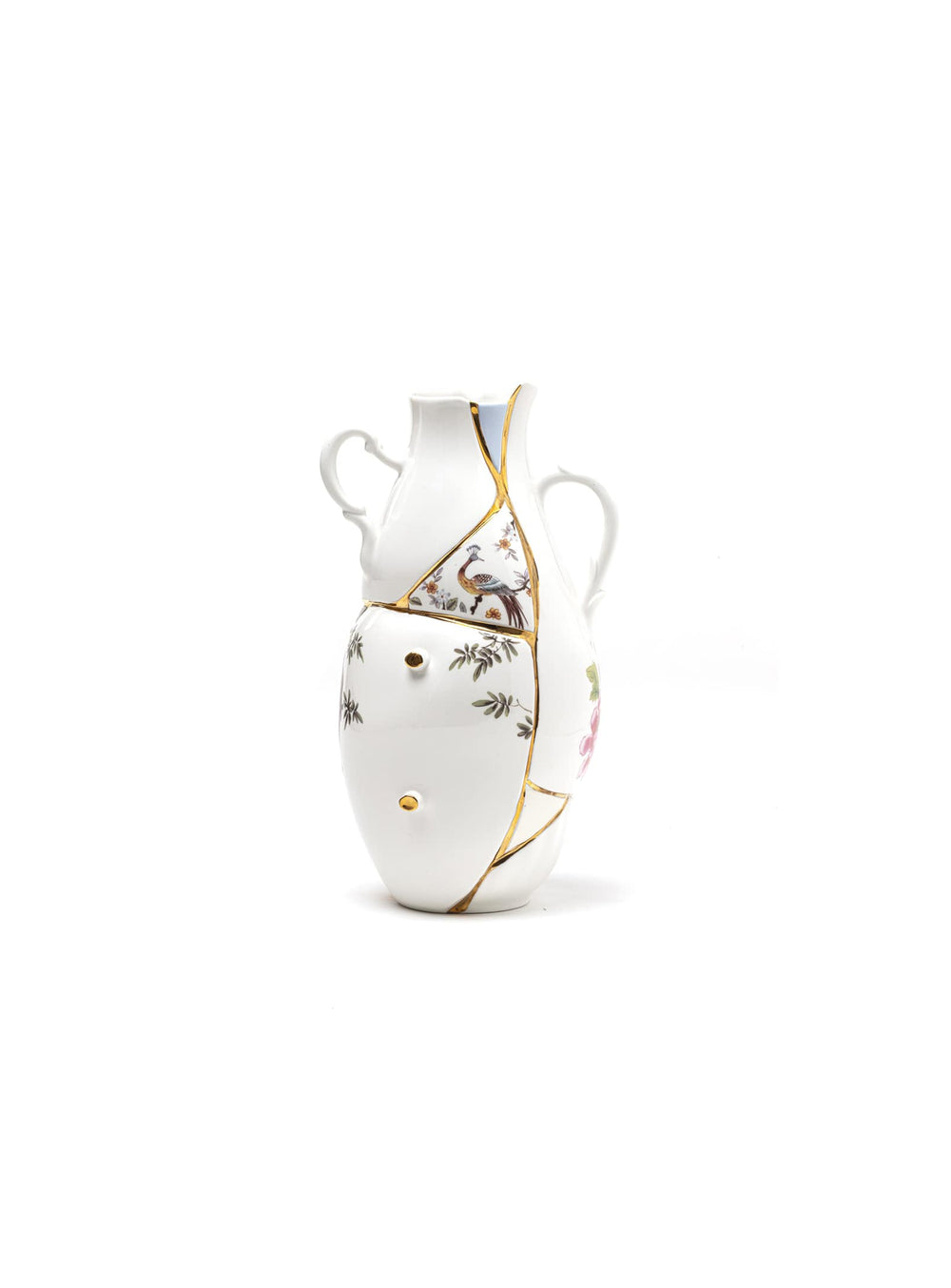 Seletti – vase Kintsugi : hommage doré à l’art japonais des cicatrices sublimes.