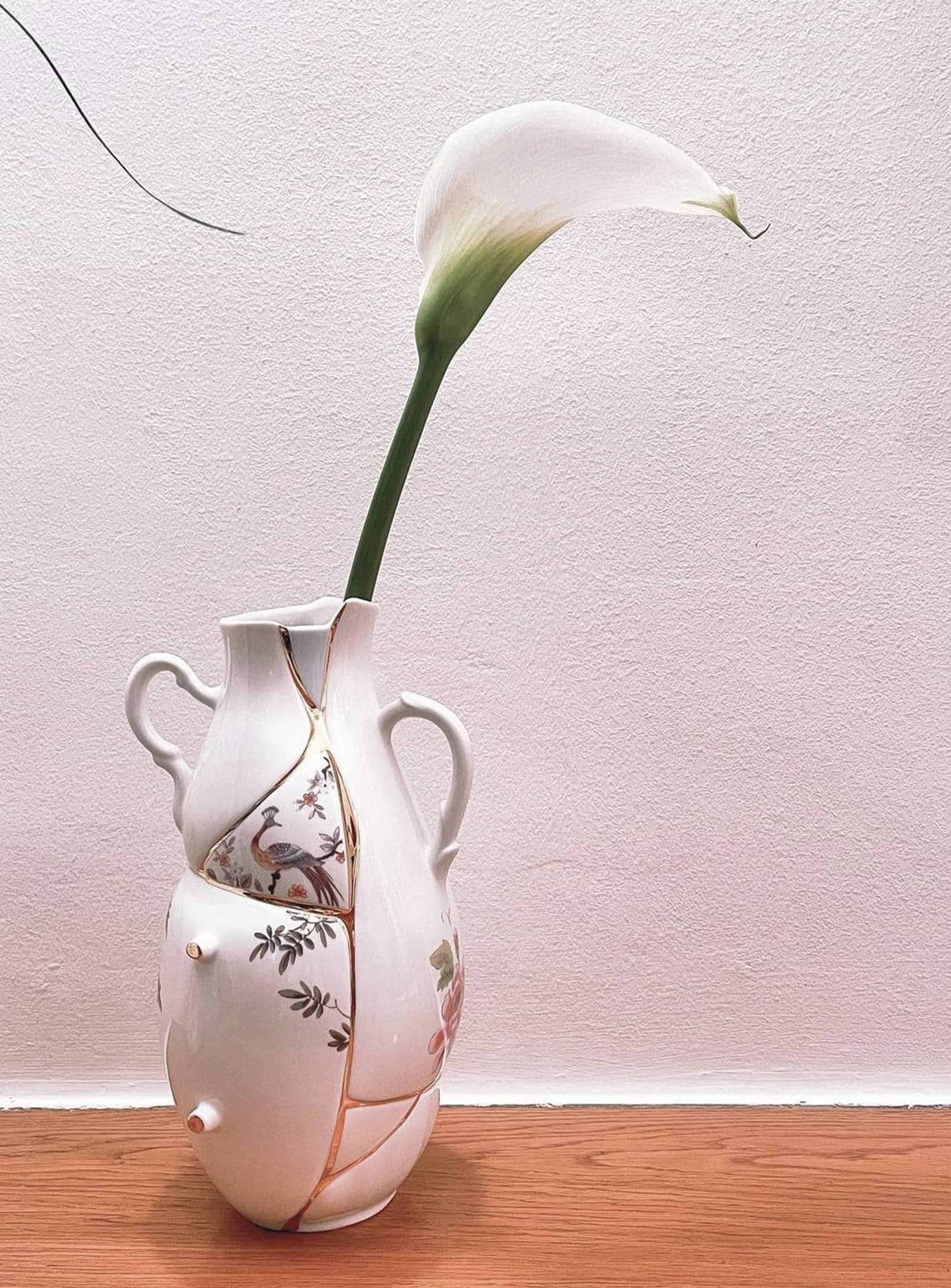 Kintsugi: White and gold patterned vase - Seletti – Nüspace