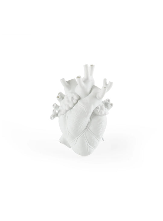 Vase Love in Bloom Seletti : un cœur sculptural pour sublimer vos compositions florales. blanc