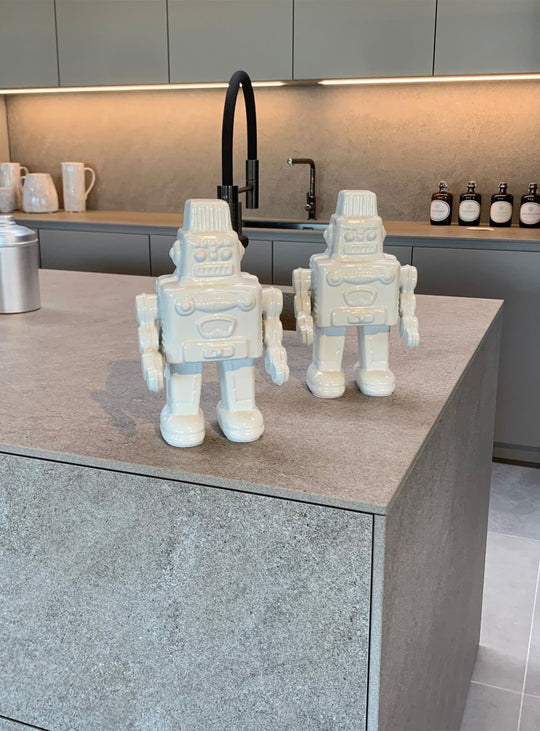 Statue My Robot Seletti : un robot vintage qui apporte une touche ludique à votre déco. blanc