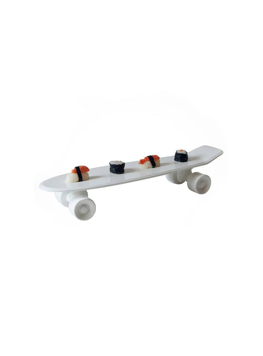 Plateau de service My Skateboard Seletti pour présenter sushis, tapas et desserts avec style.
