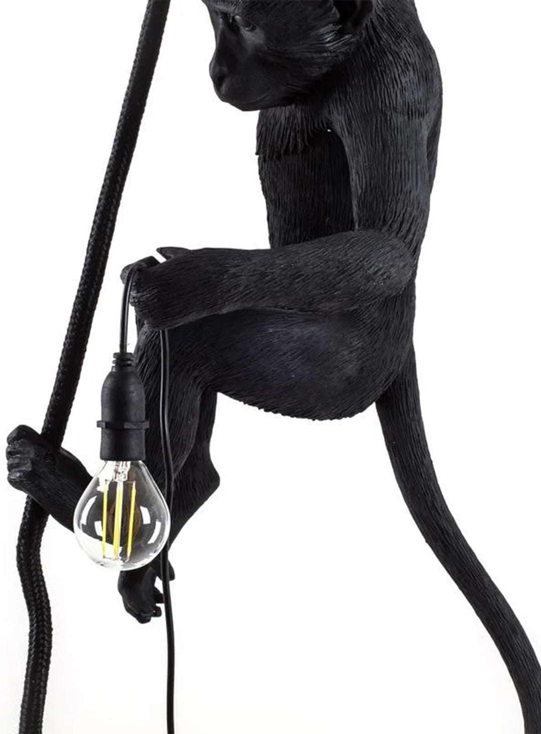 Lampe Monkey Seletti : luminaire design, singe et ampoule filament. noir