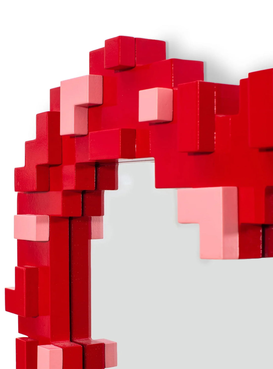 Miroir Heart Seletti Pixel : miroir design rétro, cœur pixelisé et style graphique.