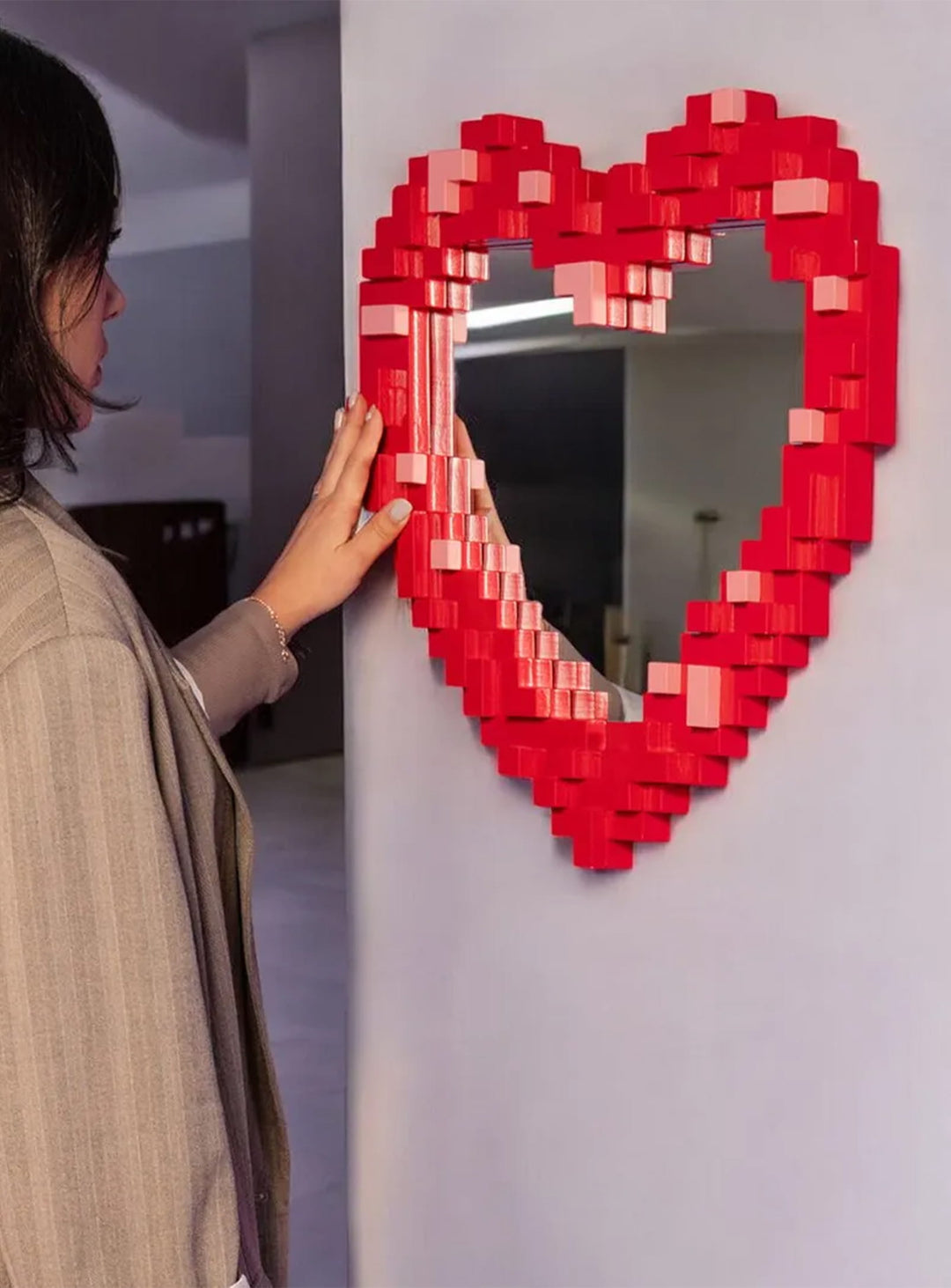 Miroir Heart Seletti Pixel : miroir design cœur pixelisé, style rétro gaming et déco moderne.