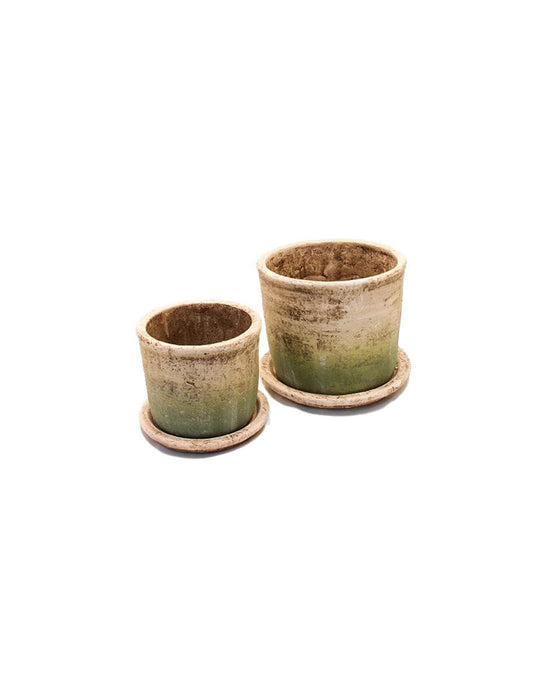 Optez pour le cache-pot Siya, au look vieilli et à l’esthétique organique. petit / grand