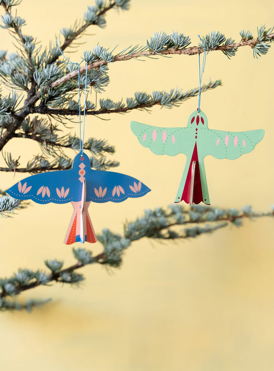 Décorations Northern Tales Ornaments Studio Roof, des duos 3D inspirés des traditions hivernales nordiques.