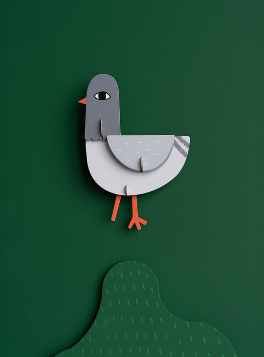 Décoration murale Donna Wilson Studio Roof, des animaux en carton 3D pour une déco joyeuse et originale. paddy pigeon