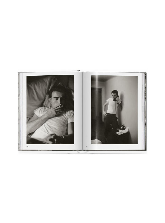 Through a Different Lens : plongez dans les archives photos de Kubrick avec Taschen.